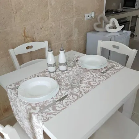 Dimora Mareluna モノーポリ